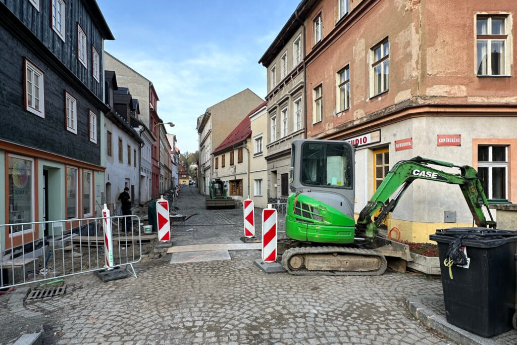 Nerudova ulice v rekonstrukci